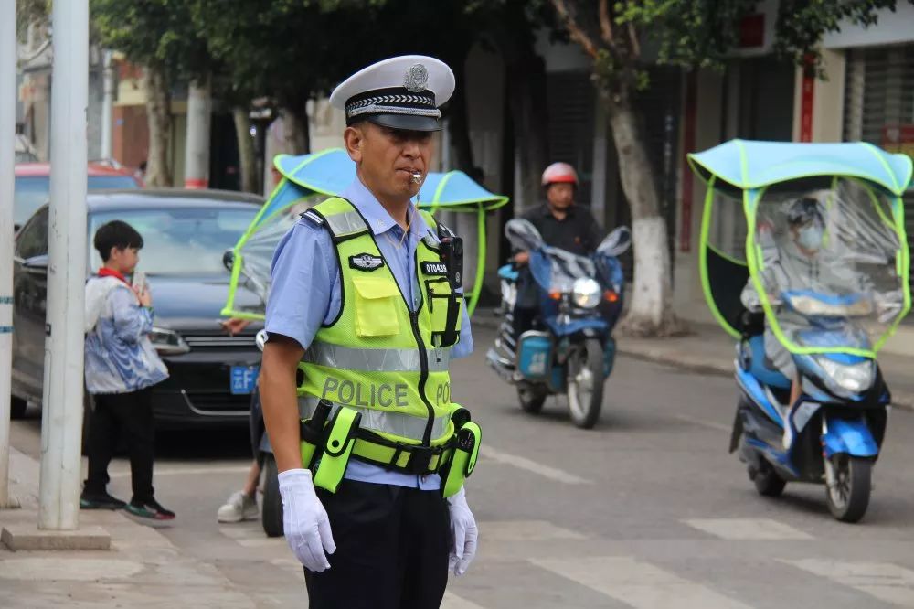 我爱我的国一篇文章,我爱我的家国