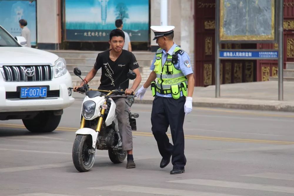 我爱我的国一篇文章,我爱我的家国