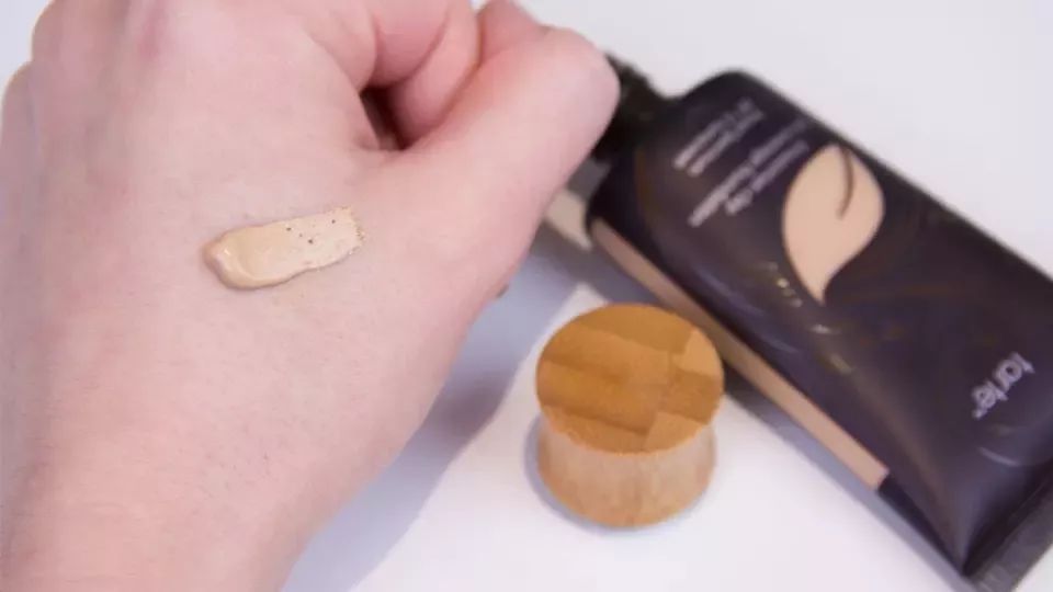 好用秋冬粉底液干皮痘肌推荐,保湿水润不油腻的粉底哪款最好