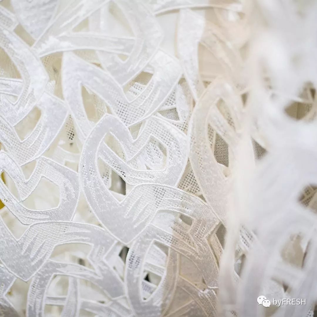 那些福布斯榜单上的女BOSS们，上班都穿什么衣服？