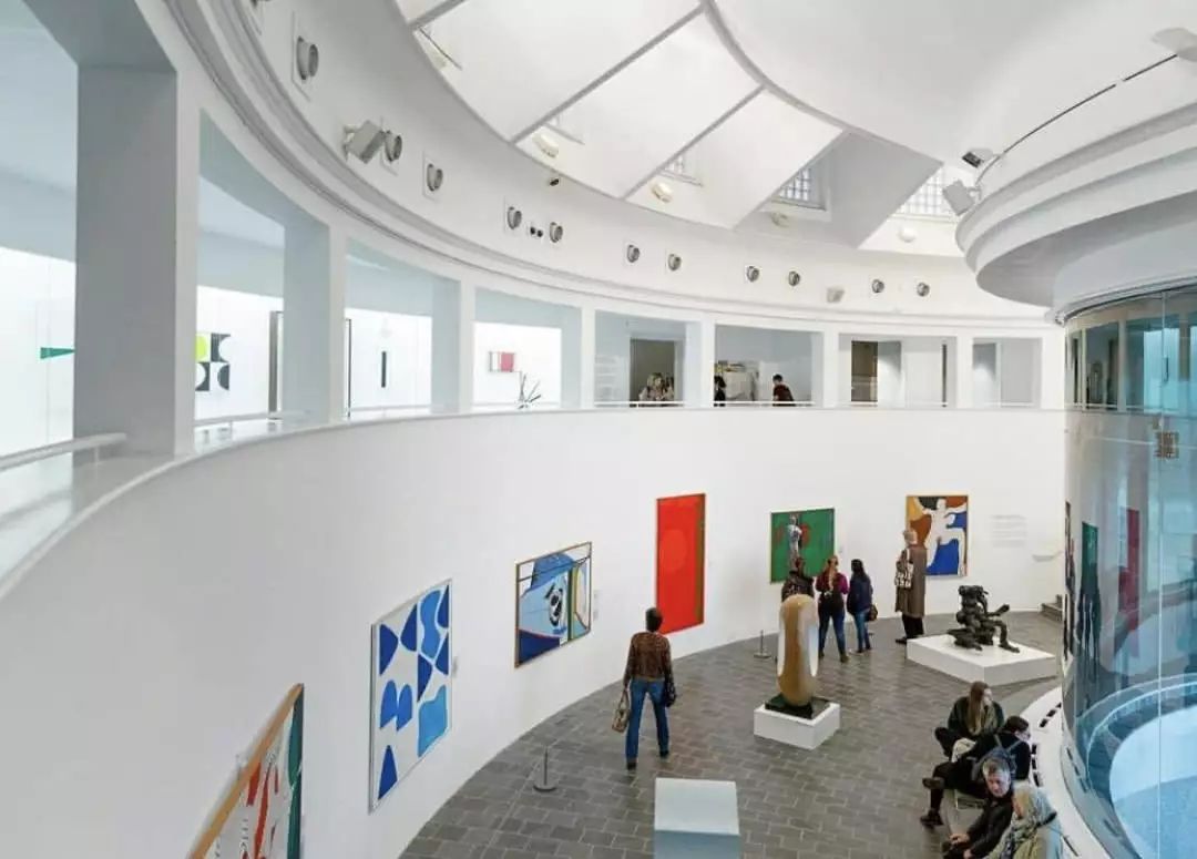 圣艾夫斯在哪里,圣艾夫斯冲浪是什么体验