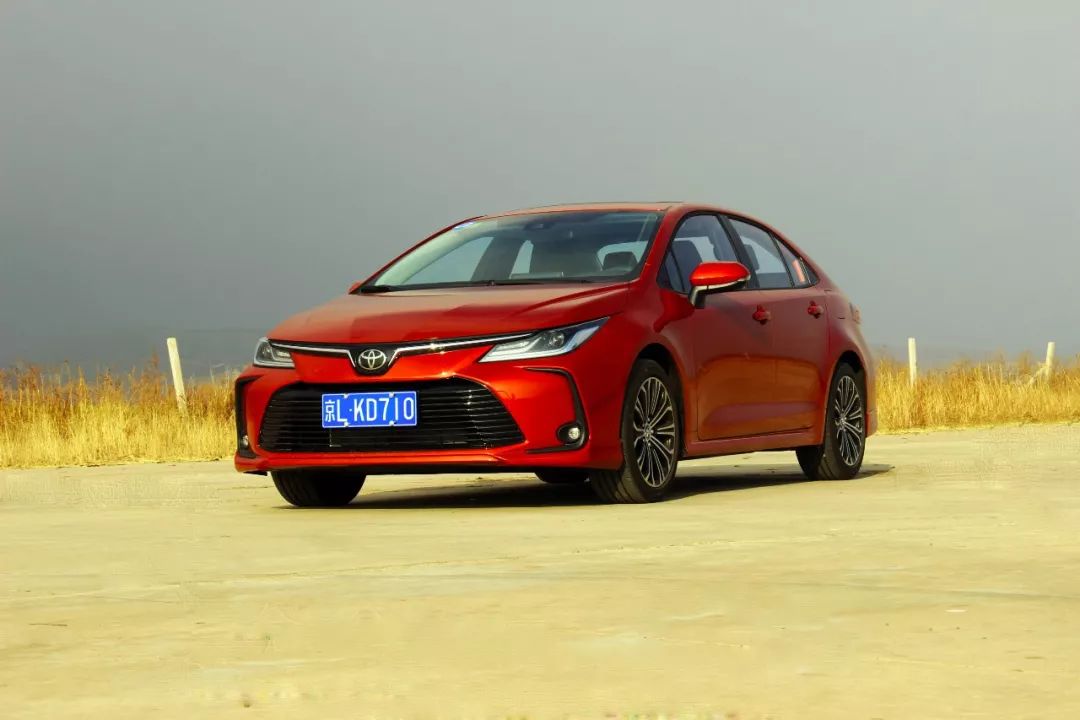 新一代卡罗拉顶配试驾,全新第十二代卡罗拉试驾视频