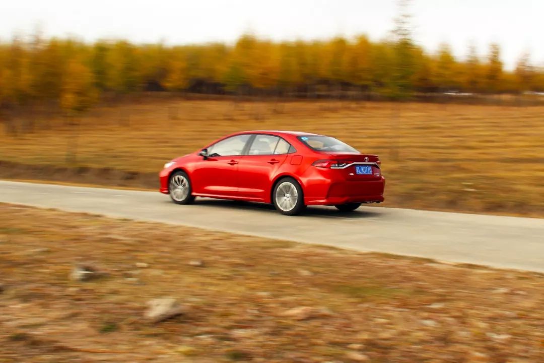 新一代卡罗拉顶配试驾,全新第十二代卡罗拉试驾视频