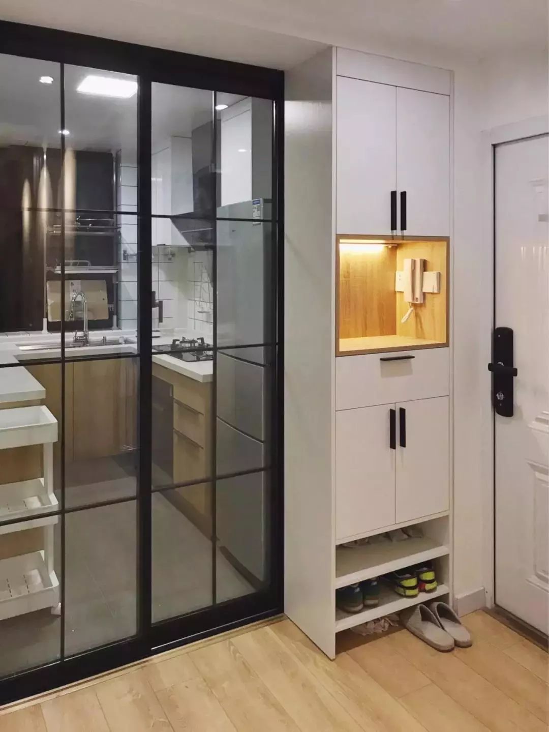 「素材」45款高级黑的「门框」案例分享！「334期」