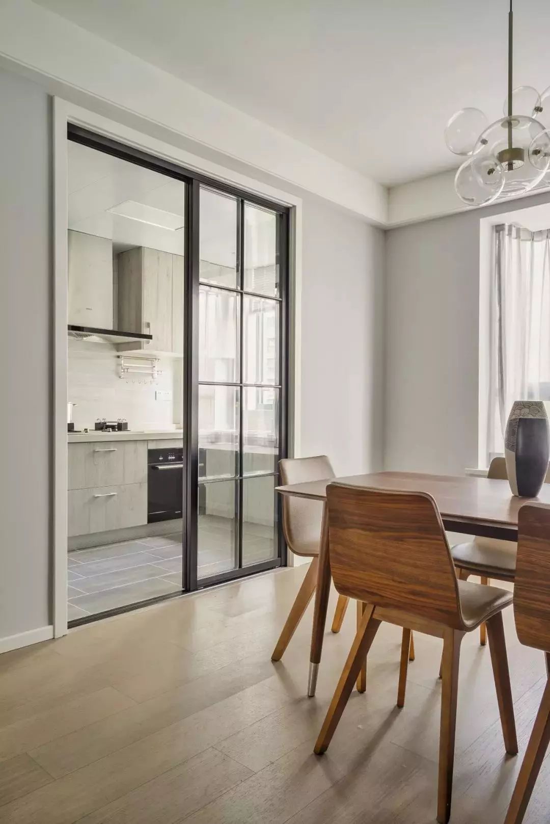 「素材」45款高级黑的「门框」案例分享！「334期」