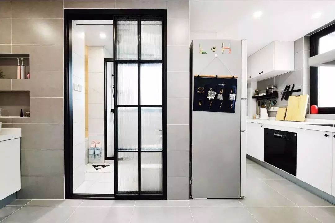 「素材」45款高级黑的「门框」案例分享！「334期」