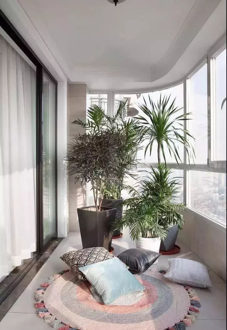 「素材」45款高级黑的「门框」案例分享！「334期」