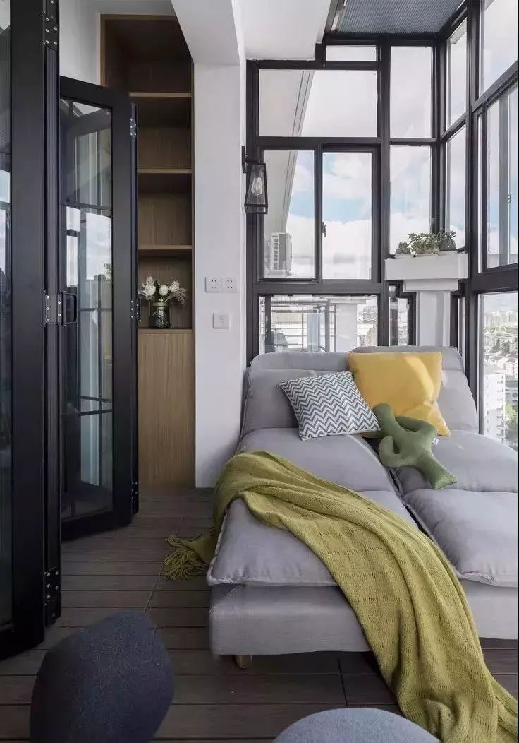 「素材」45款高级黑的「门框」案例分享！「334期」