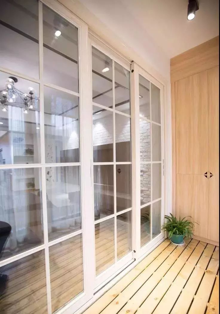 「素材」45款高级黑的「门框」案例分享！「334期」