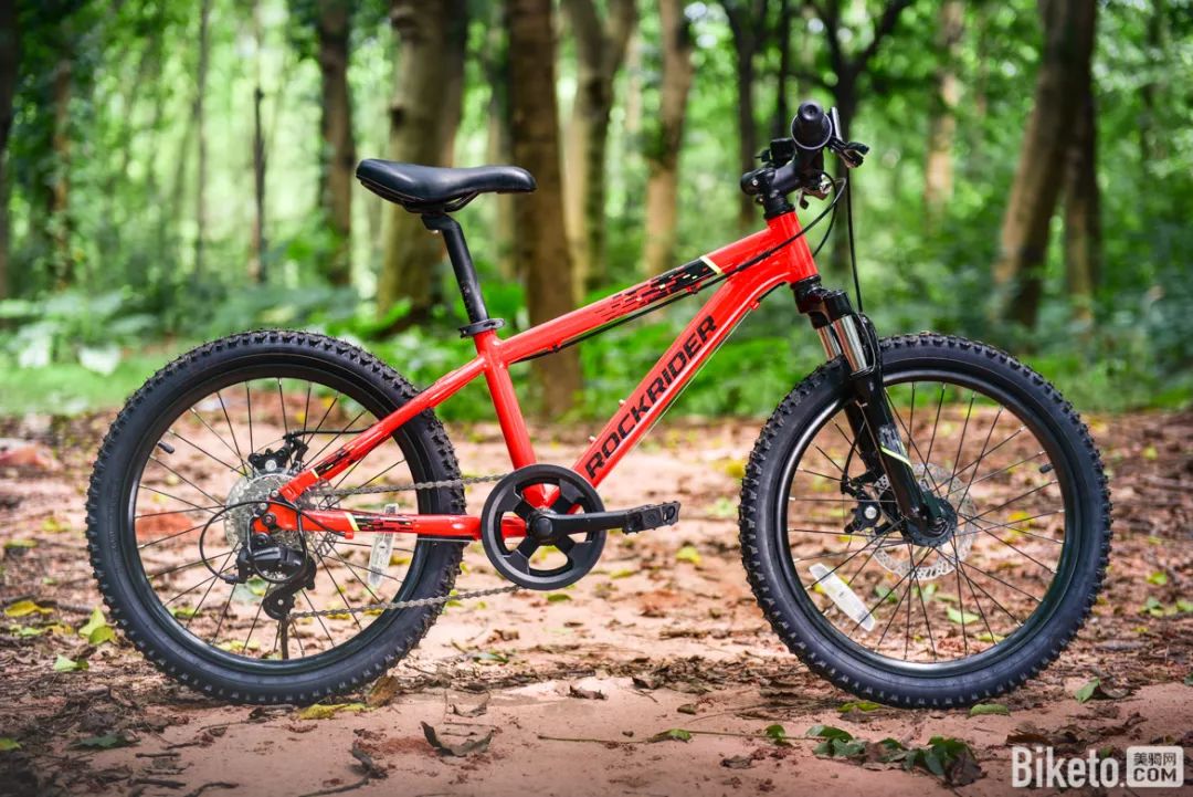 迪卡侬自行车btwin20寸,迪卡侬st900成人山地车测评