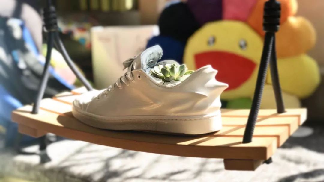 如果你民不聊生，可到新民生现代美术馆转转