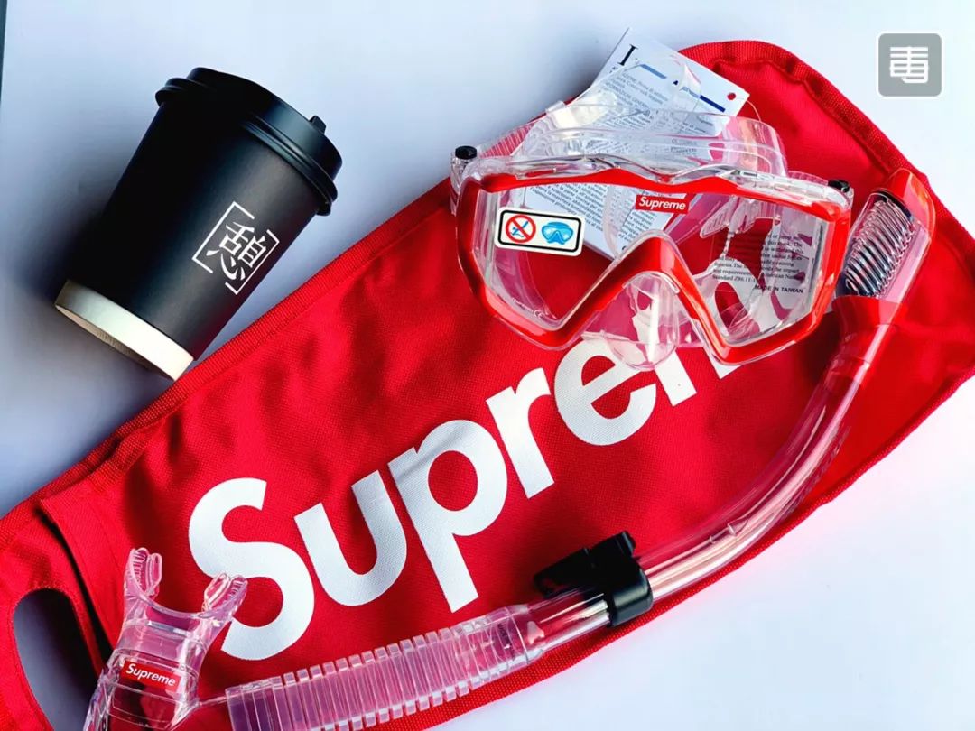 supreme跨界产品,supreme的奇葩单品