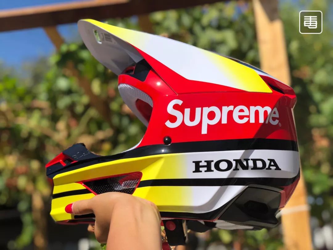 supreme跨界产品,supreme的奇葩单品