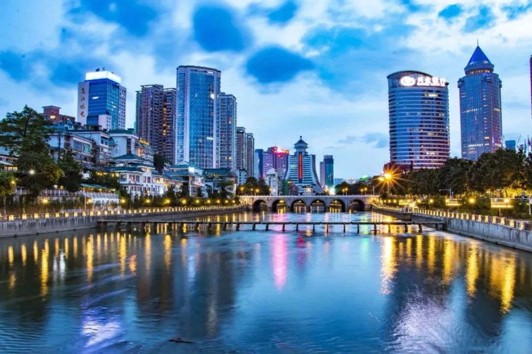 三亚机票涨价的原因是什么,三亚返程机票价格“狂飙”