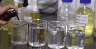 漂亮女人会花钱的语录,女人敢花钱的图片