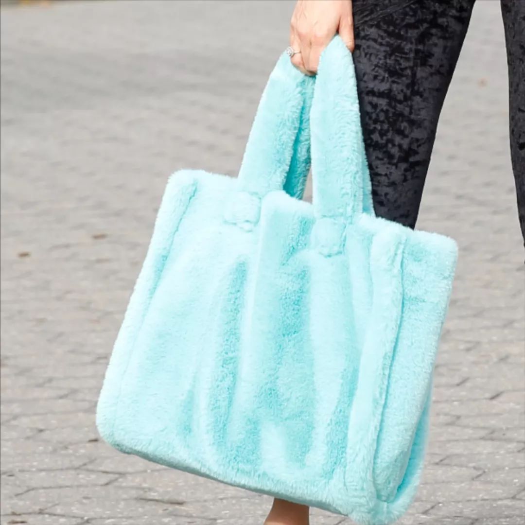 种草鹅现在穿什么,种草鹅穿什么鞋子好看