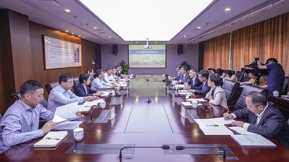 周江勇调研浙大城市学院：建设特色鲜明、质量优秀、充满活力的全国一流应用型大学