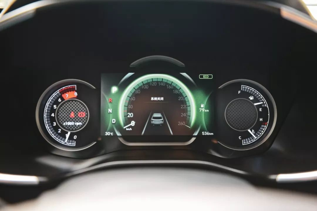 现代胜达试驾38号评测视频,现代进口胜达3.0试驾视频