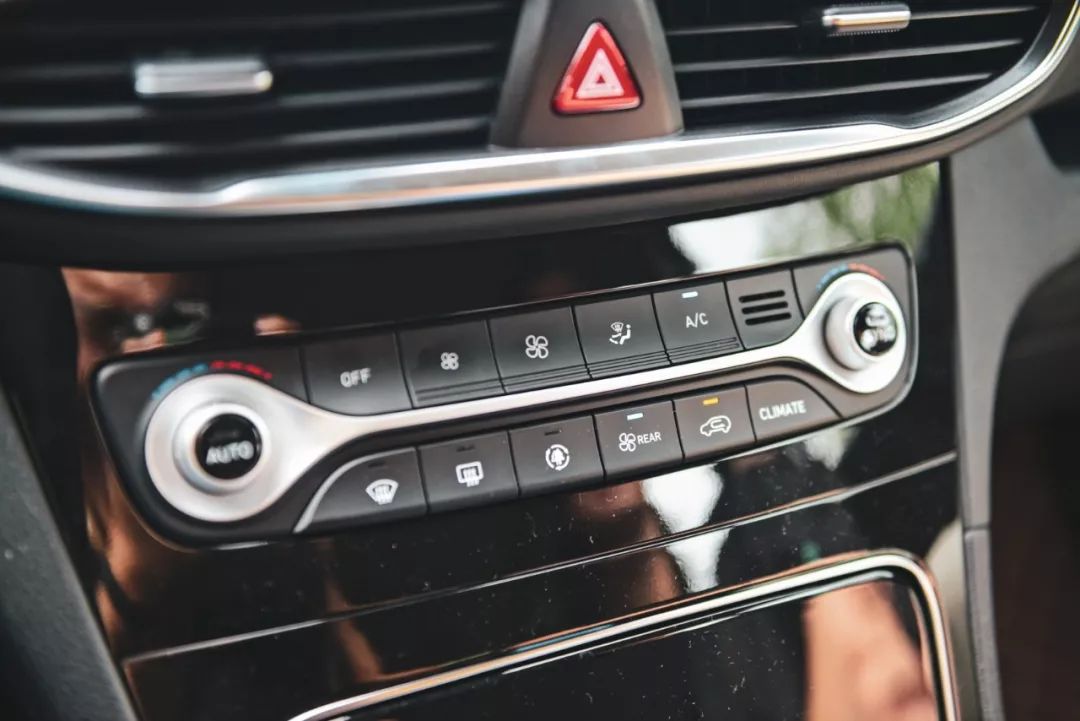 现代胜达试驾38号评测视频,现代进口胜达3.0试驾视频