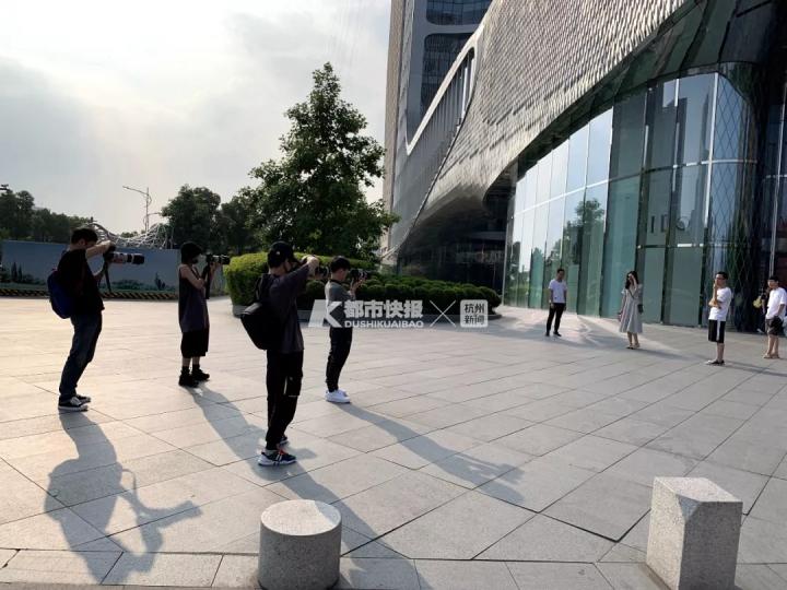 女子吐槽咖啡店,杭州姑娘吐槽完整视频