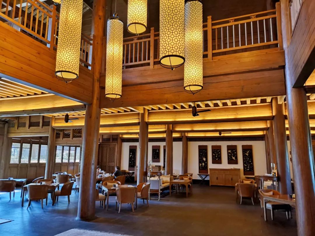 花5000多住迪士尼酒店,花5000住酒店什么体验