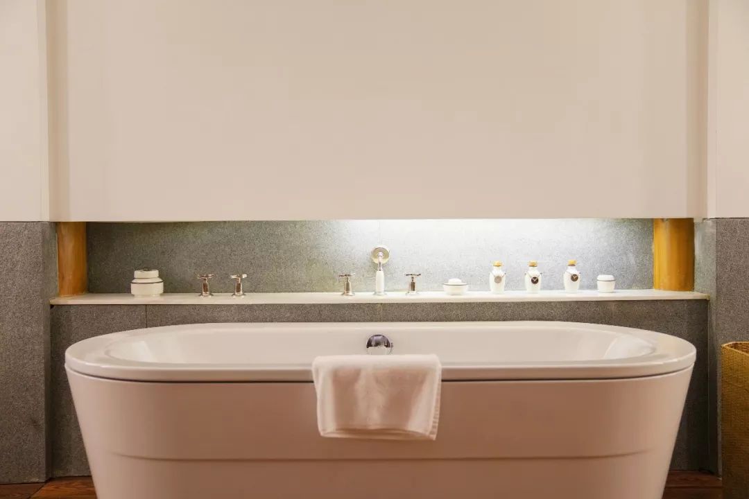 花5000多住迪士尼酒店,花5000住酒店什么体验