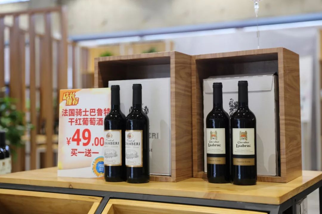 价格堪比双11!上海又添“买买买”新地标,最新进博商品这里都能买得到!