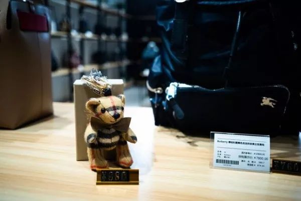 价格堪比双11!上海又添“买买买”新地标,最新进博商品这里都能买得到!