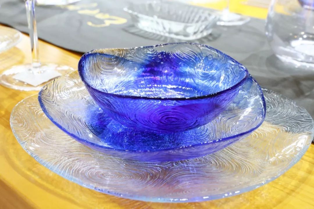 价格堪比双11!上海又添“买买买”新地标,最新进博商品这里都能买得到!