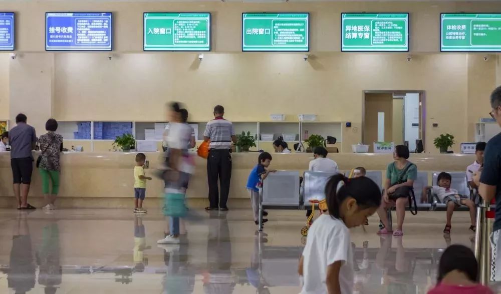 「我是他爸,我要救他!」这位父亲没退路,跑遍全国专家科室救儿子