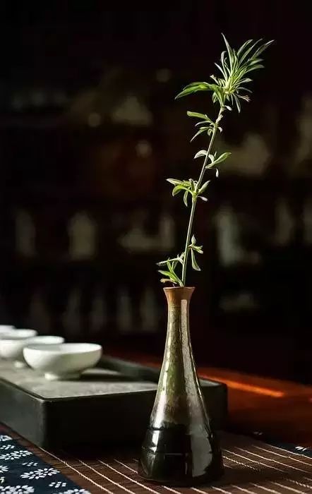 守口如瓶的人的感悟,有一种感动叫守口如瓶