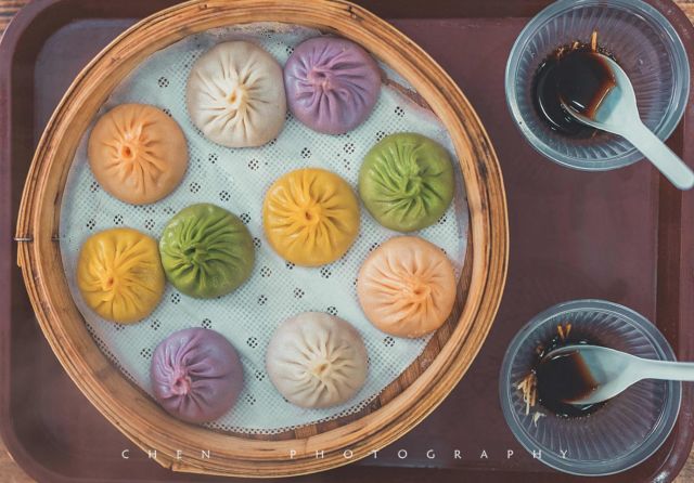 武汉:一碗热干面杀百鬼,一锅豆皮烫神仙