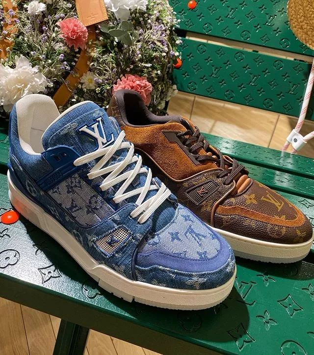 yeezyboost700,lv新款球鞋配色