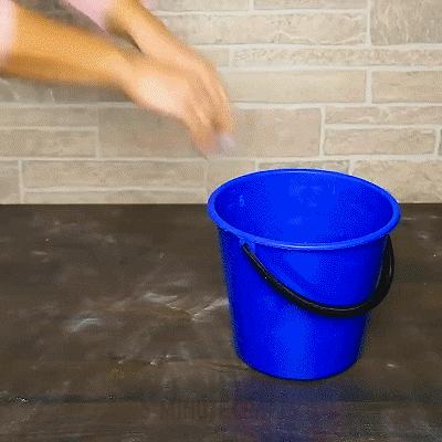 请问一下白色沙发脏了怎样清理,沙发脏了不用拆不用洗