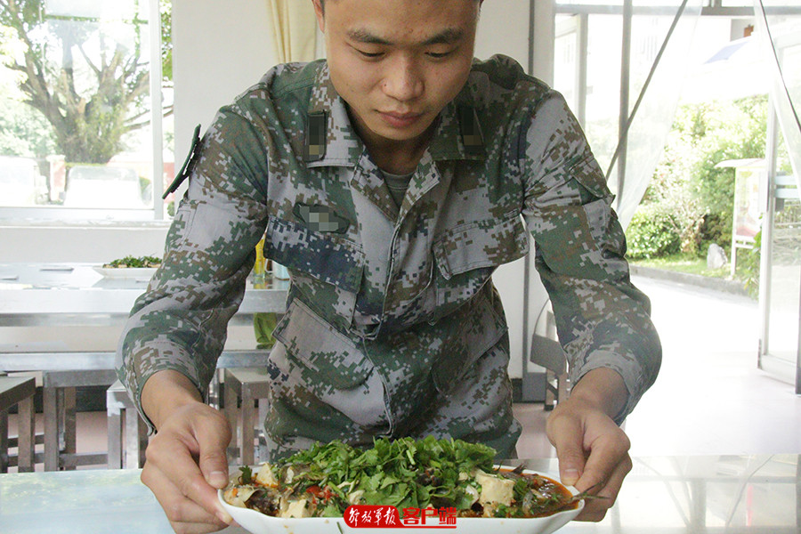 一口老灶,一口老铁锅百年传承手艺