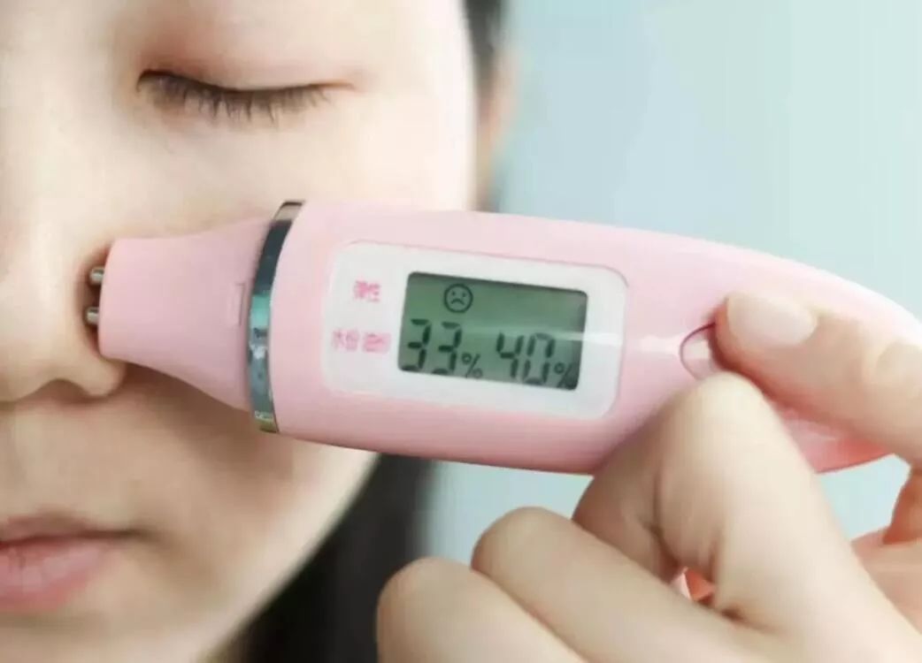 日本草莓鼻去黑头最有效的产品,byebye草莓鼻去黑头神器大揭秘