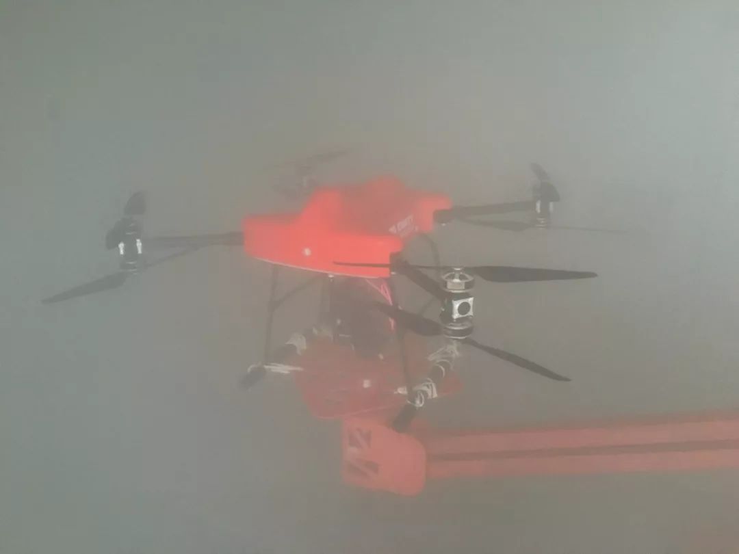 易瓦特无人机测试,易瓦特无人机驱鸟护航