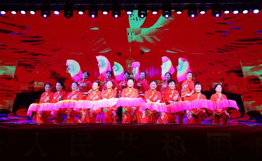 舞出风采舞蹈队,舞出风采健身队