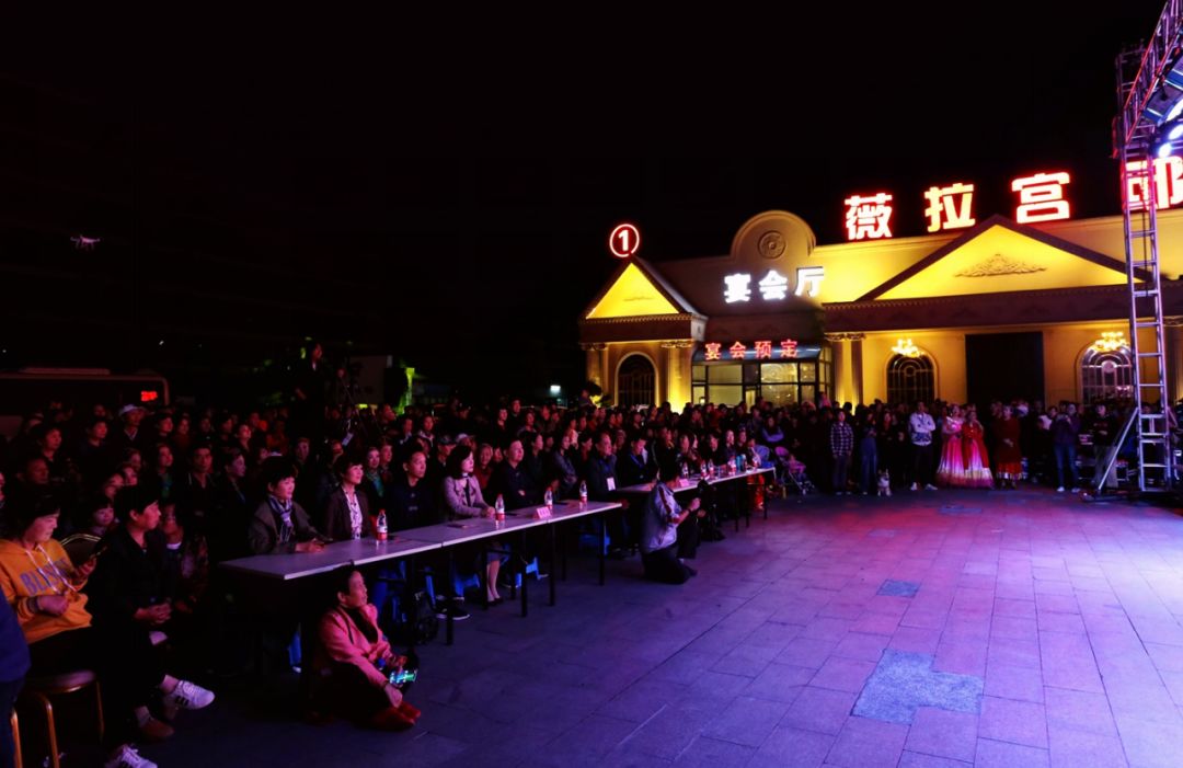 舞出风采舞蹈队,舞出风采健身队