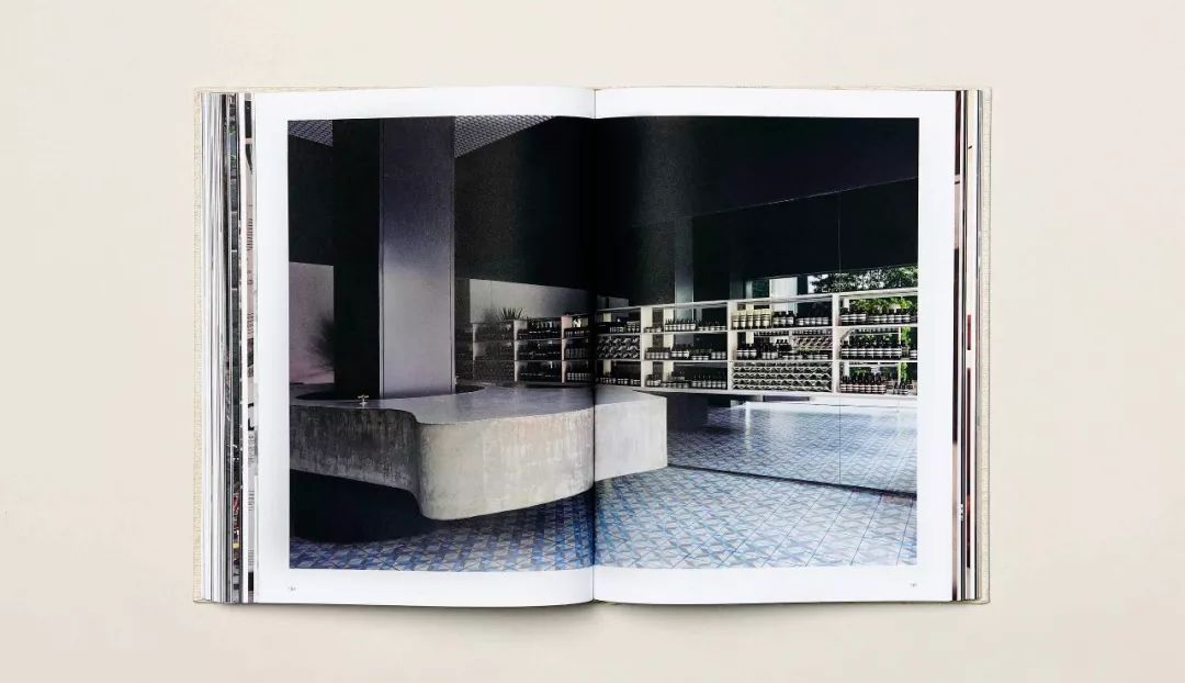 「内含福利」从极简美妆到室内设计典范，Aesop怎么做到的？