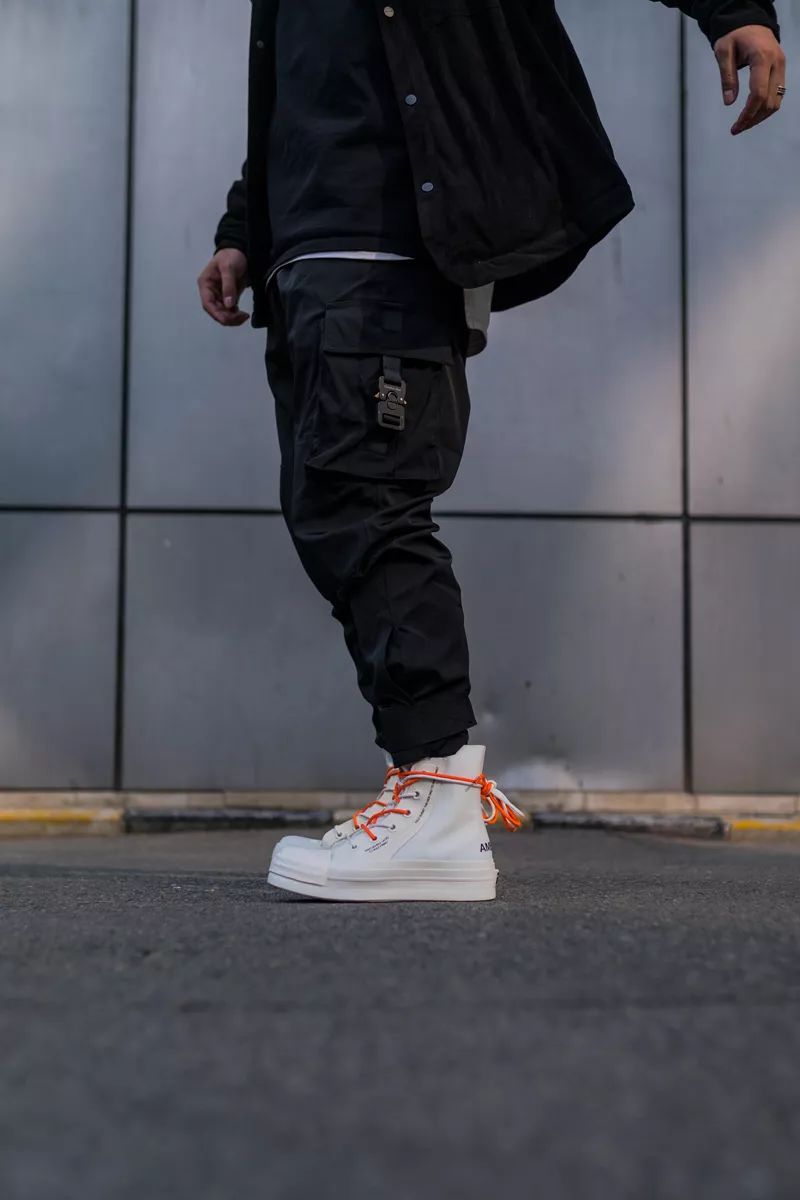 权志龙最新球鞋,权志龙同款球鞋哪年