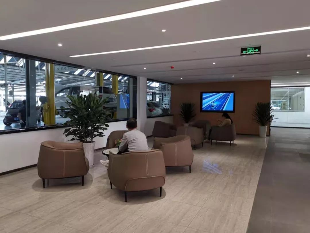 探索汽车营销新体验，四川嘉驰骏达新宝骏展厅开业