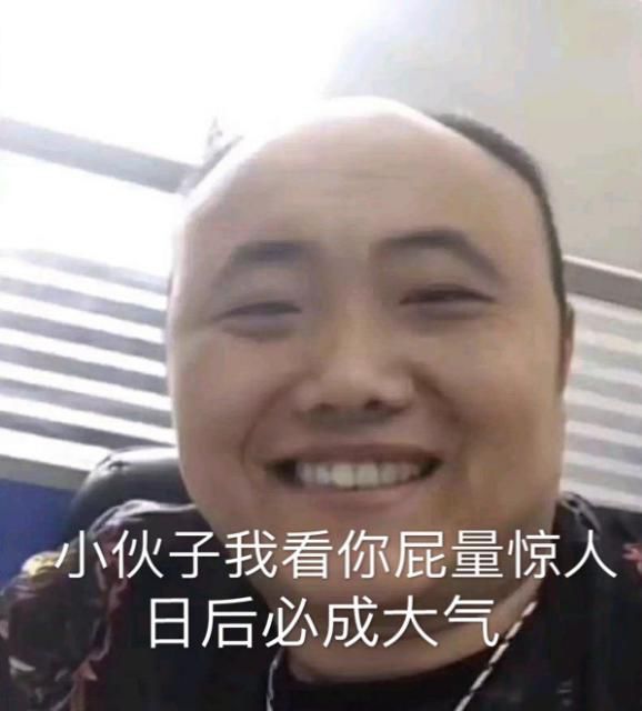 如何在暗恋的人面前表现,怎么在暗恋的人面前淡定