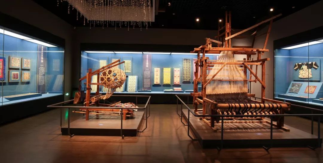 期待｜在*安门天**参加庆典的“壮美广西”彩车明天开始展出，快去C位合影