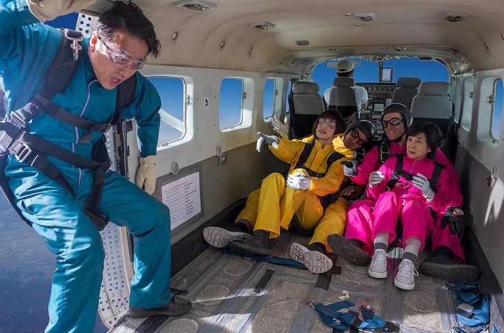 她是日本第一美女,是“活着的传说”!再大腕的明星遇到她,也化身迷弟迷妹