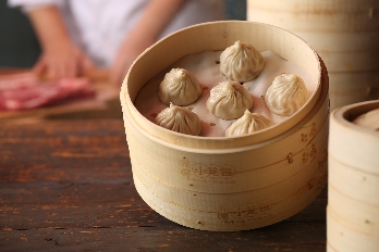 包子铺林立的天津为何本地人都钟爱打卡弄堂小笼包