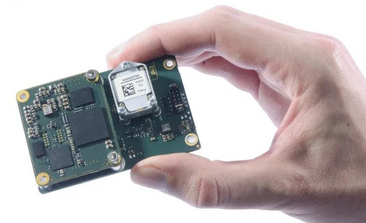 智能网联汽车周报,10月第三周|韩国8年后打造成全球首个自动驾驶国家，乌镇互联网大会期间推5G无人驾驶公交