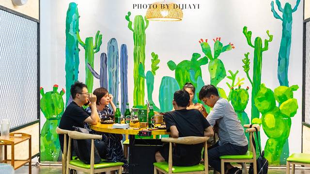 三亚五湾两山一岛旅游攻略,三亚旅拍基地推荐