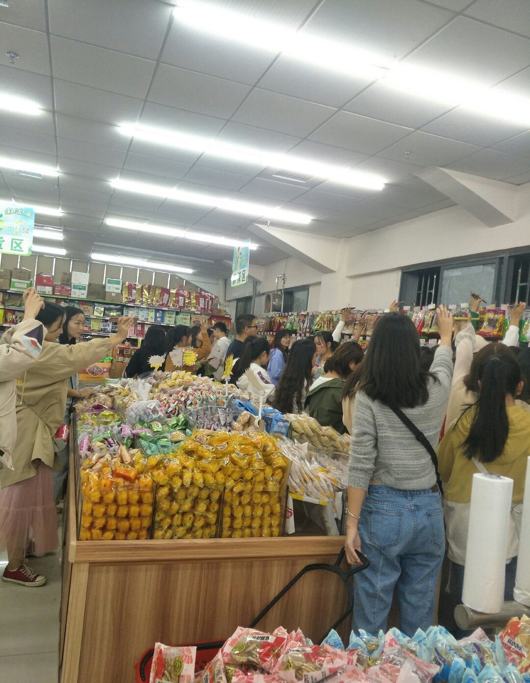 王力宏鸟巢演唱会开场燃爆全场,王力宏军运会