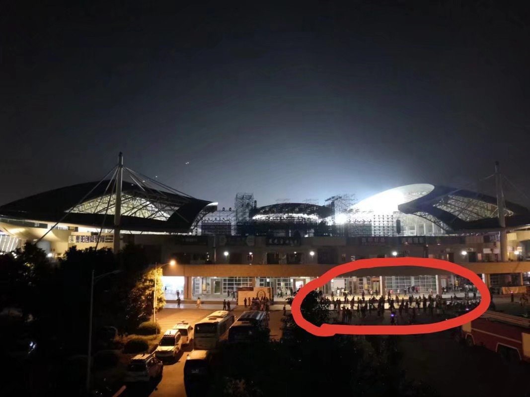 王力宏鸟巢演唱会开场燃爆全场,王力宏军运会